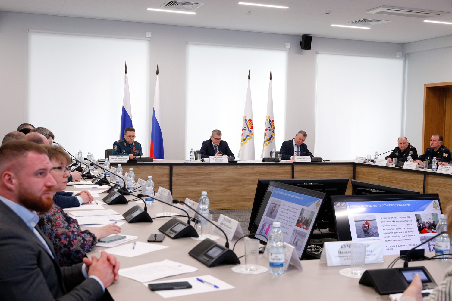 «До окончания пожароопасного сезона к патрулированию населённых пунктов необходимо привлекать максимальное число специалистов», - Петр Банников