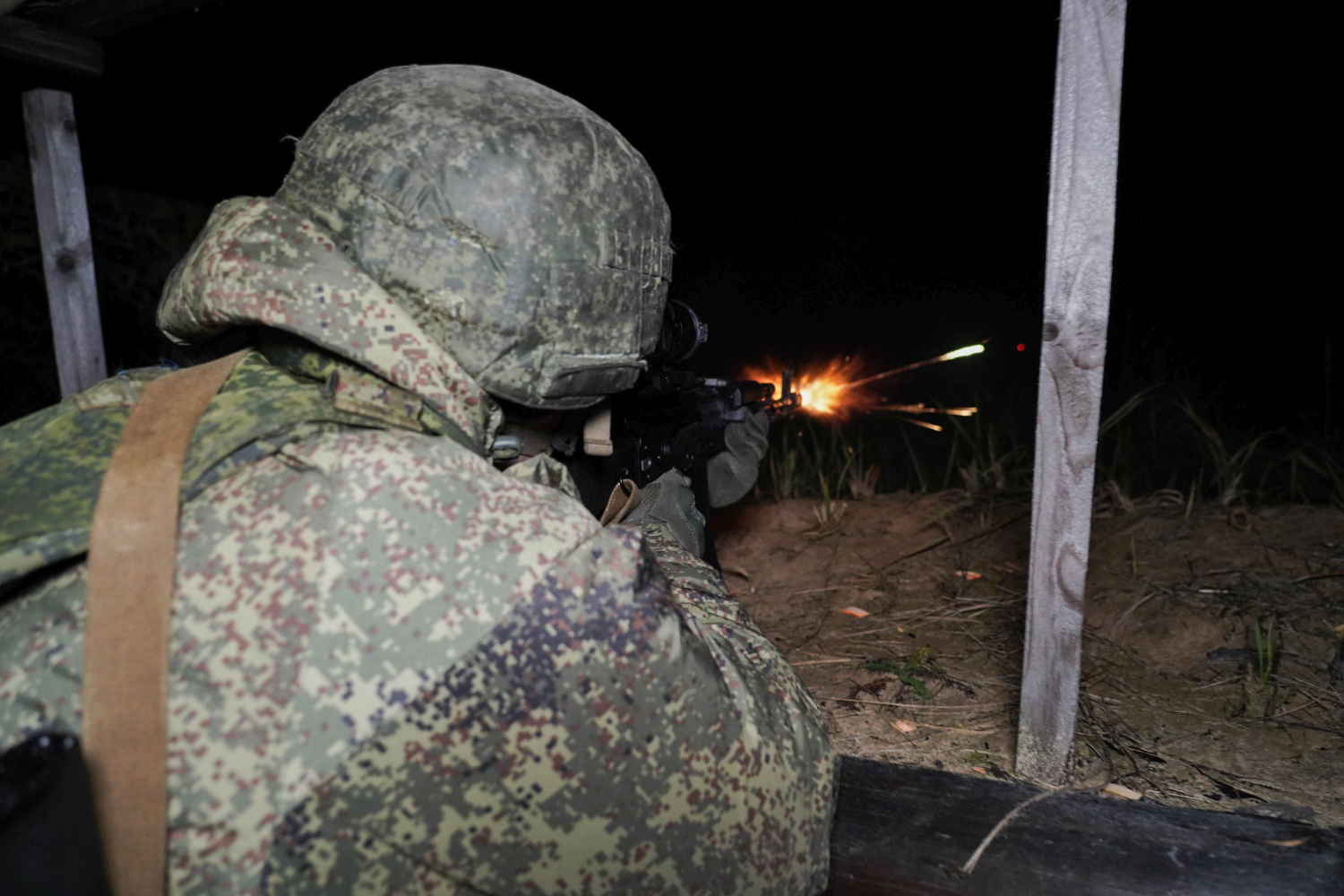 Резервисты «БАРС-НН» прошли финальную ночную подготовку перед боевыми дежурствами