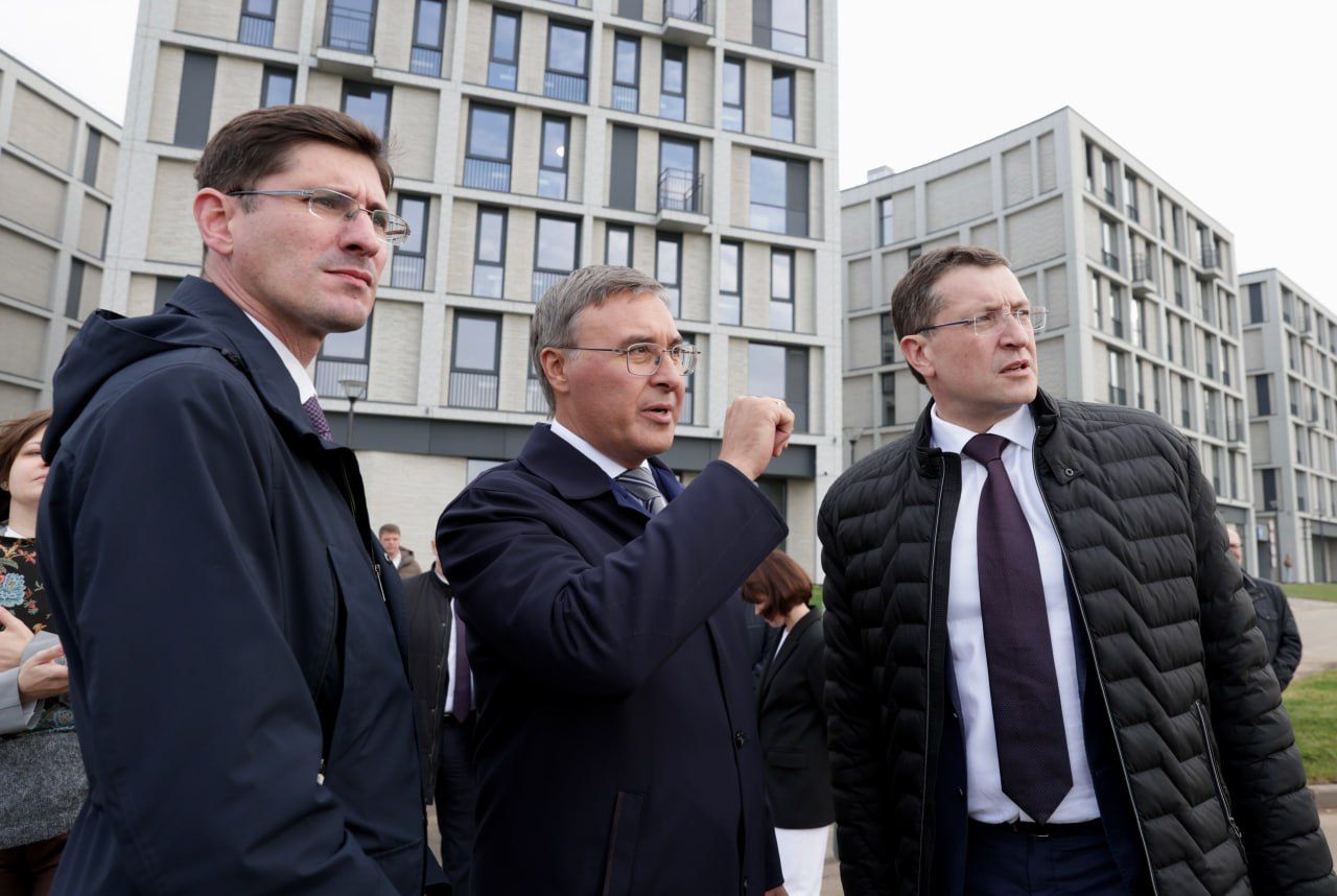 Валерий Фальков оценил цифровую инфраструктуру ИТ-кампуса «НЕЙМАРК» и передовые разработки нижегородских ученых